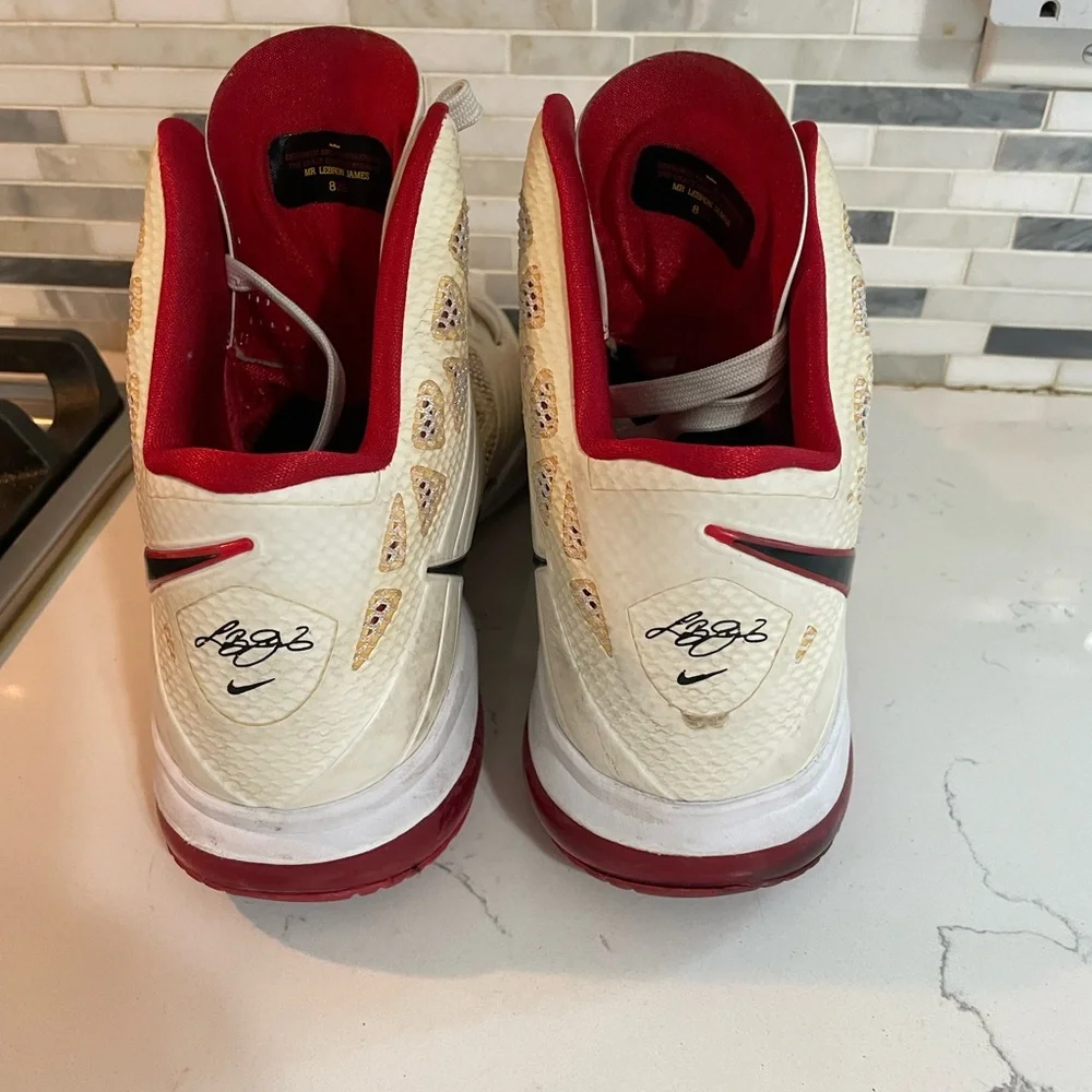 Nike zoom Air Max Mr Lebron James 828 white Red mesh Leather basketball sneakers
